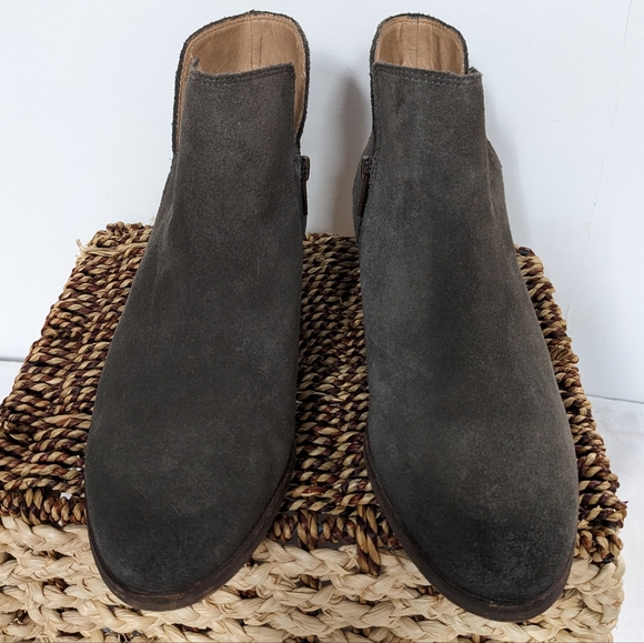 Splendid Smoke Hamptyn Fine Leather Suede Side Zip Ankle Booties - Picture 13 of 15